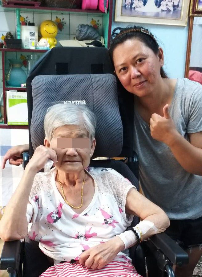 大寮張簡先生家外勞莎莉,以服務5年多雇主十分滿意